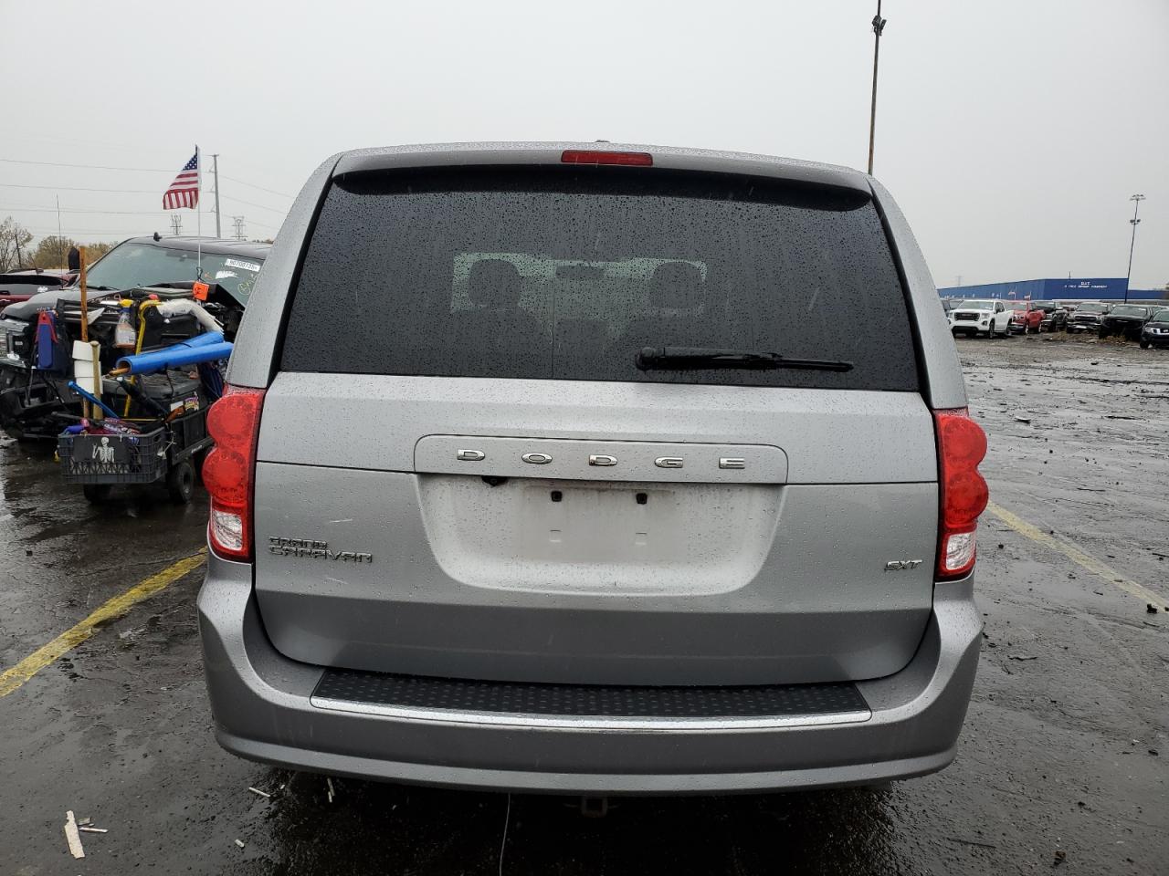 Dodge Caravan Sxt Image 3