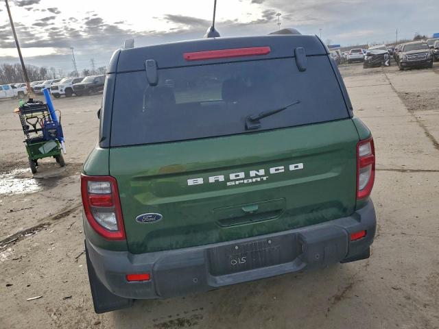 Ford Bronco Outer Banks Image 13