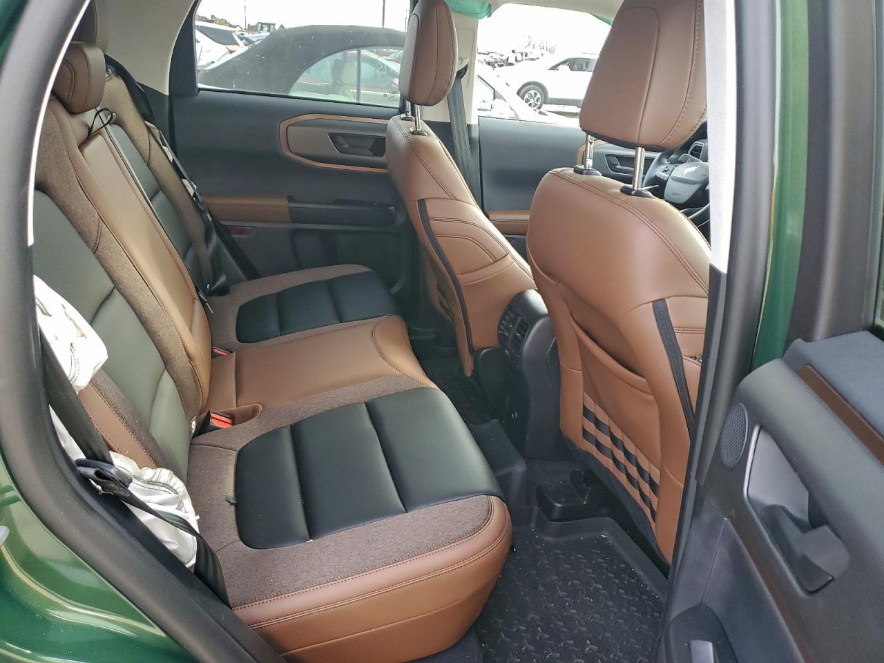 Ford Bronco Outer Banks Image 9