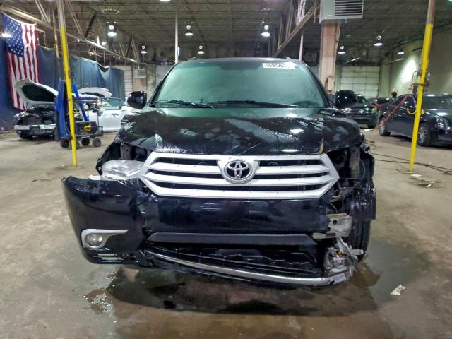 Toyota Highlander Base Image 8
