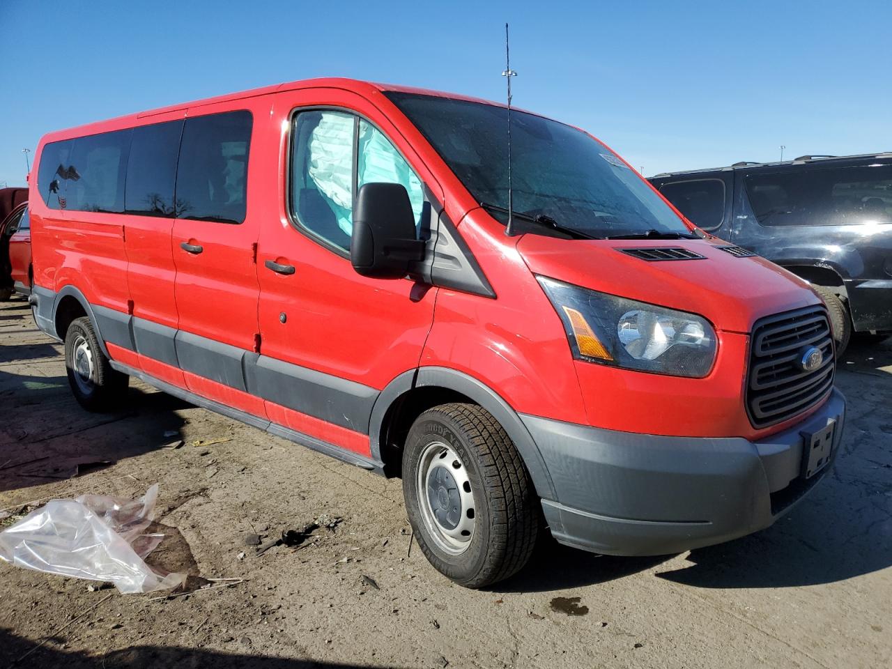 Ford Transit T-350 Image 6