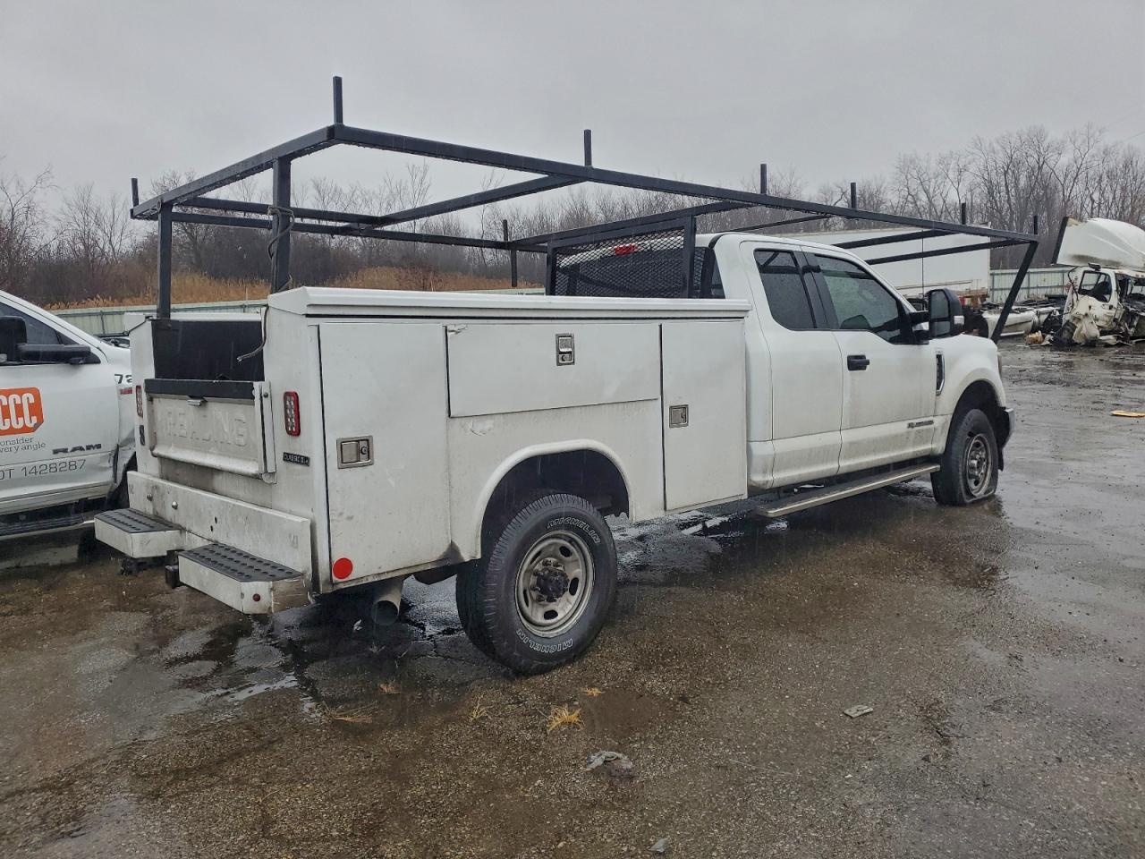 Ford F-350 Super Duty Image 7