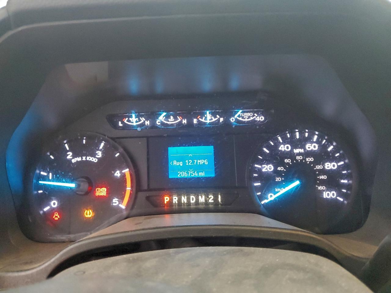 Ford F-350 Super Duty Image 10