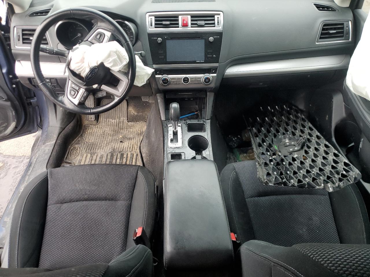 Subaru Outback 2.5i Premium Image 12