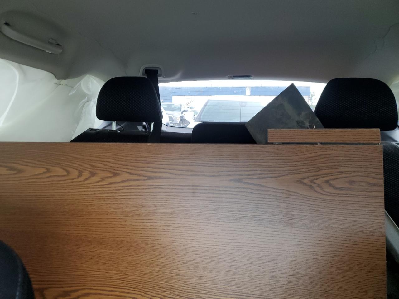 Subaru Outback 2.5i Premium Image 8