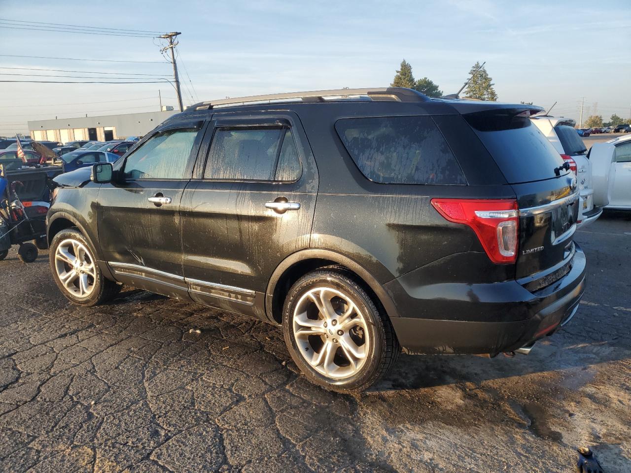 Ford Explorer Limited Image 12