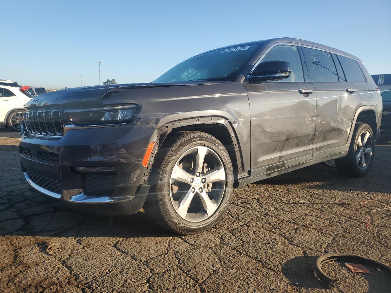 Jeep Grand Cherokee L Limited Image 1