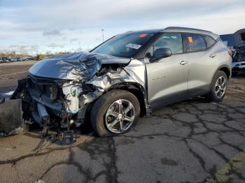  Salvage Chevrolet Blazer
