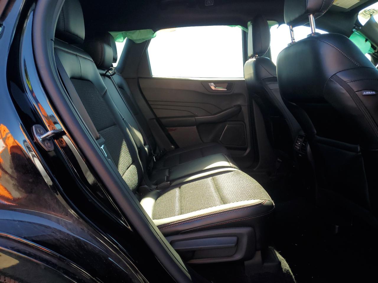 Ford Escape St Line Image 7