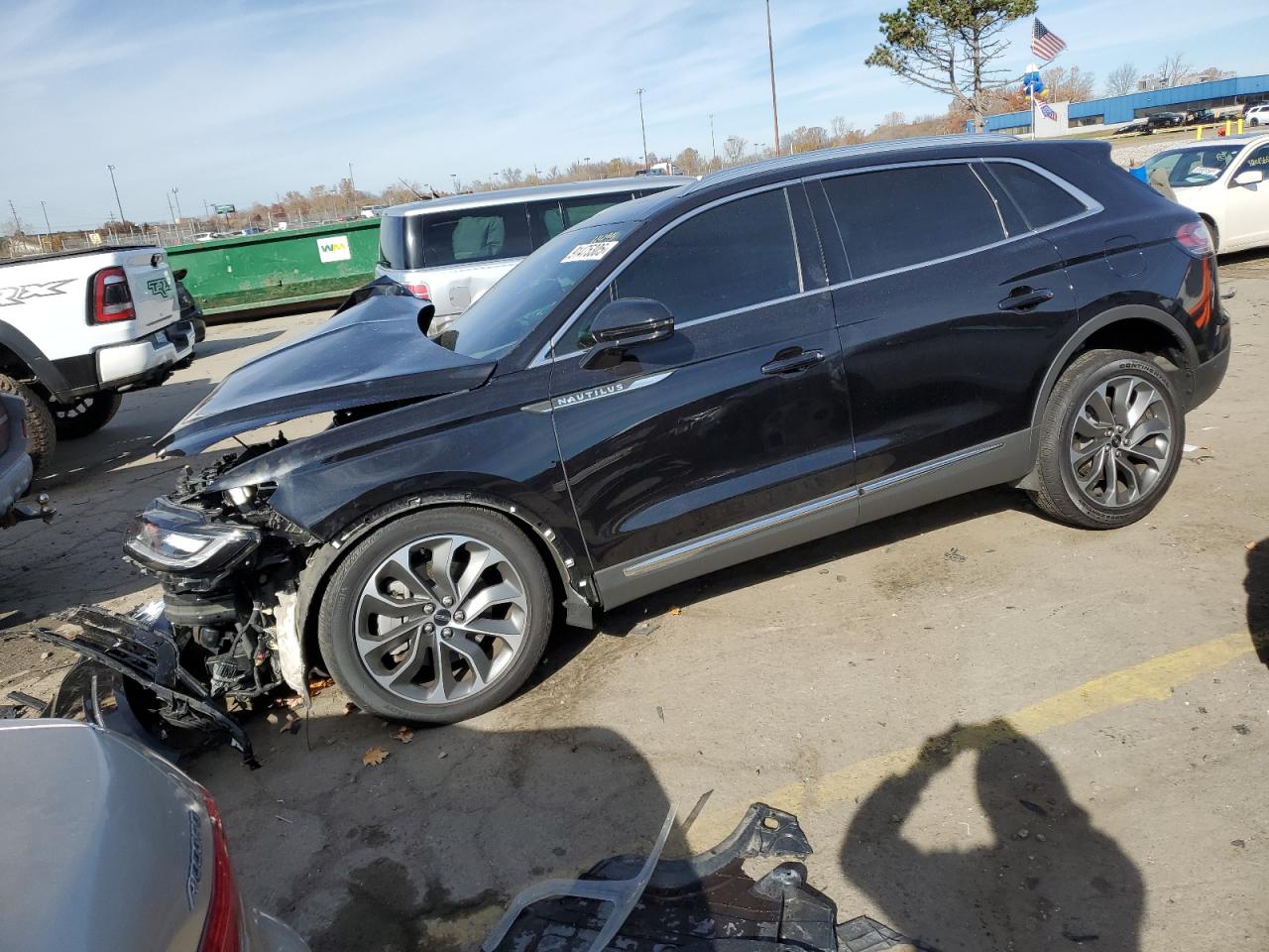 Lincoln Nautilus Reserve Image 1