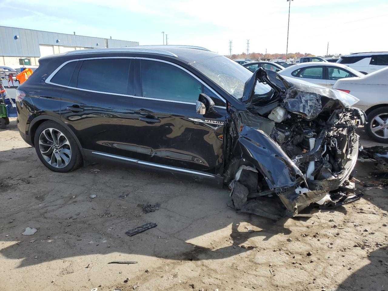 Lincoln Nautilus Reserve Image 4