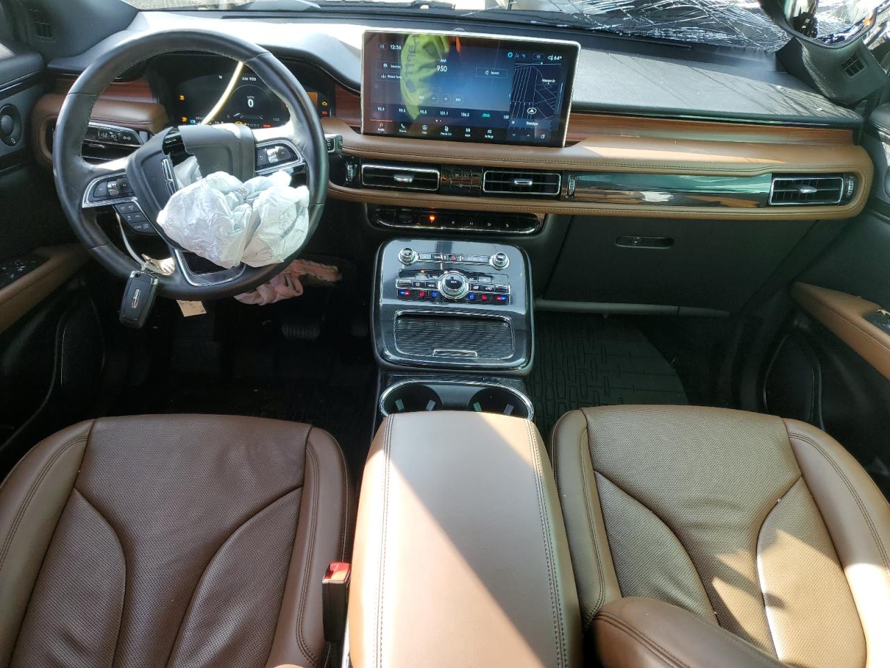 Lincoln Nautilus Reserve Image 6