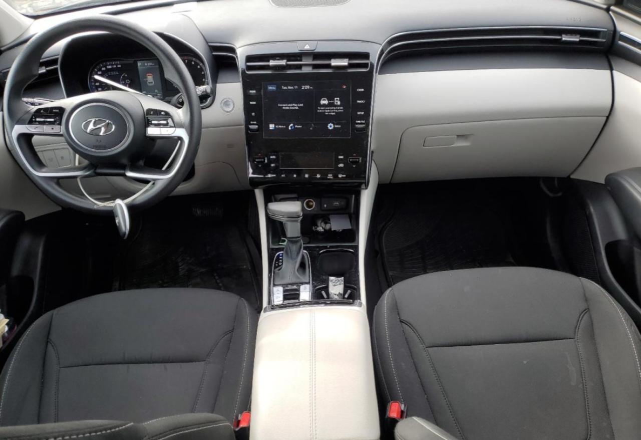 Hyundai TUCSON Sel Image 12