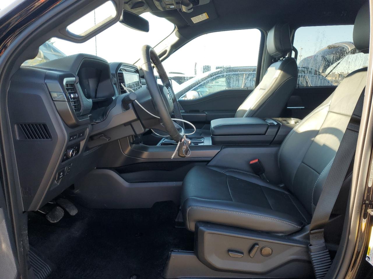 Ford F-150 Xlt Image 8