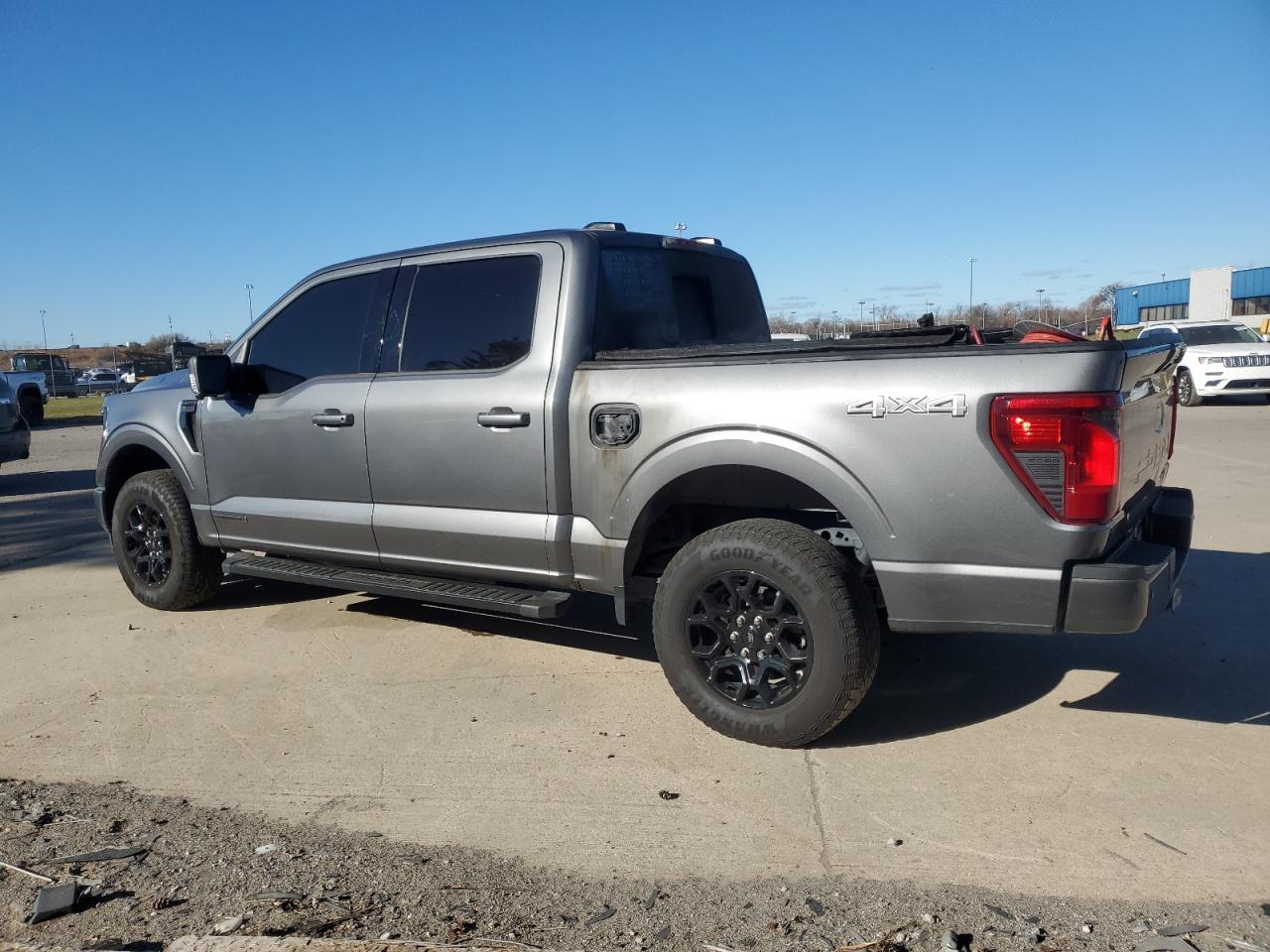 Ford F-150 Xlt Image 2