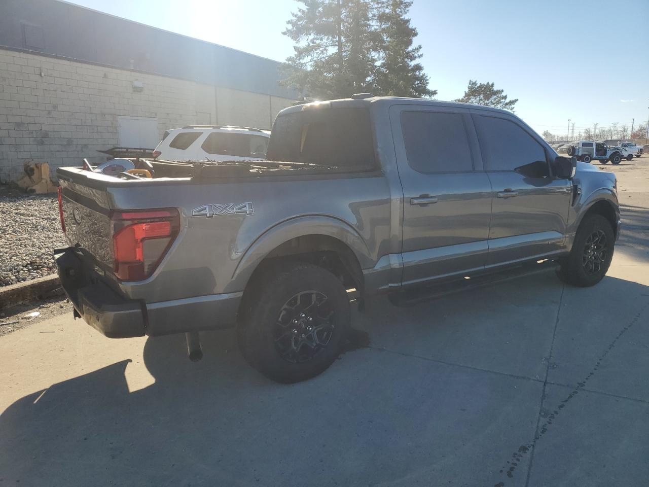 Ford F-150 Xlt Image 3