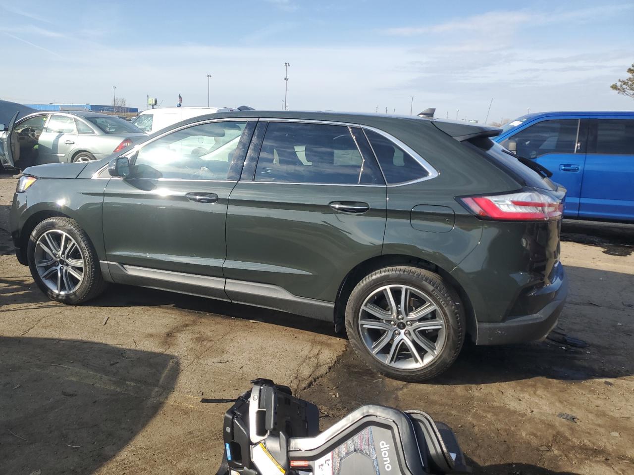 Ford Edge Titanium Image 10