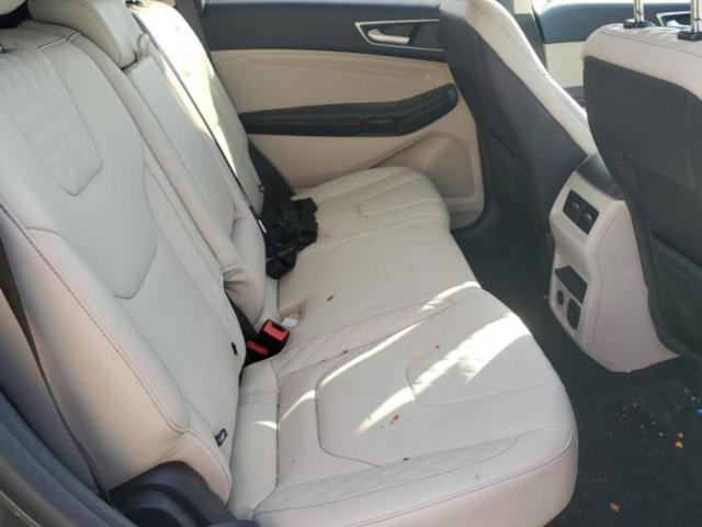 Ford Edge Titanium Image 7