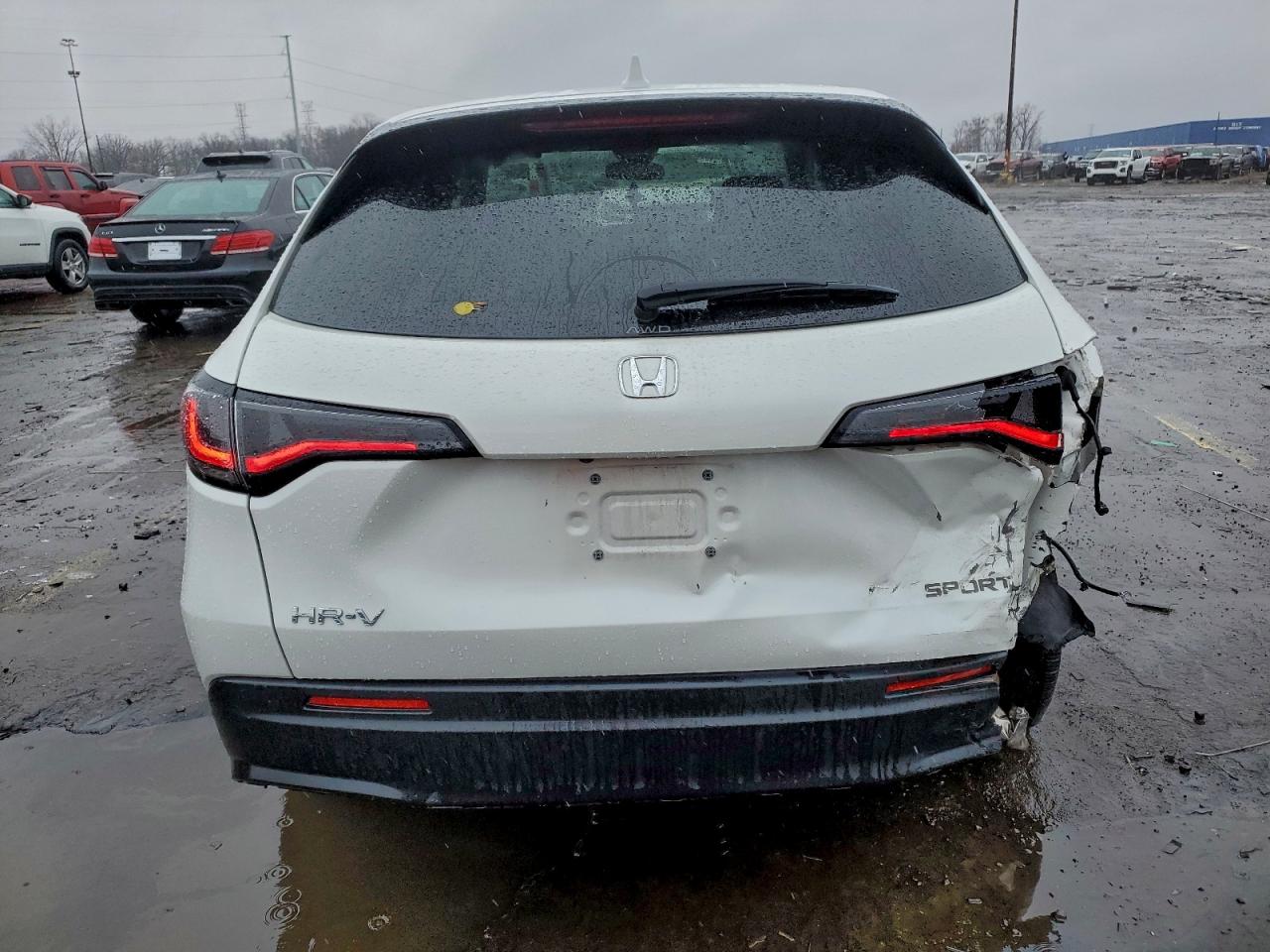 Honda HR-V Sport Image 11