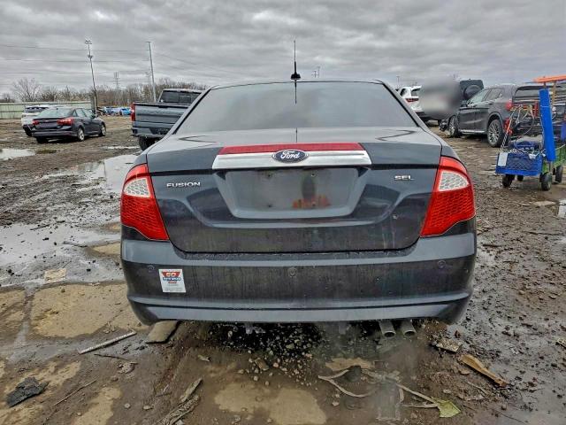 Ford Fusion Sel Image 3