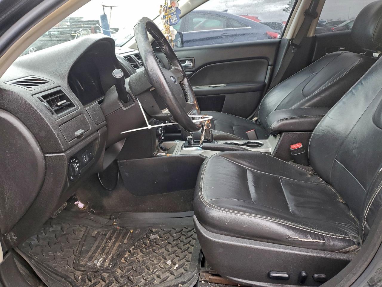 Ford Fusion Sel Image 6