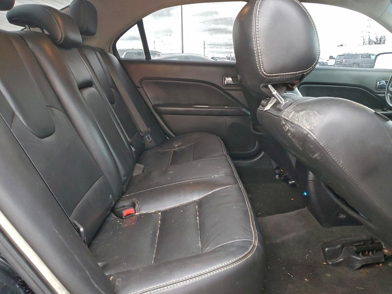 Ford Fusion Sel Image 8