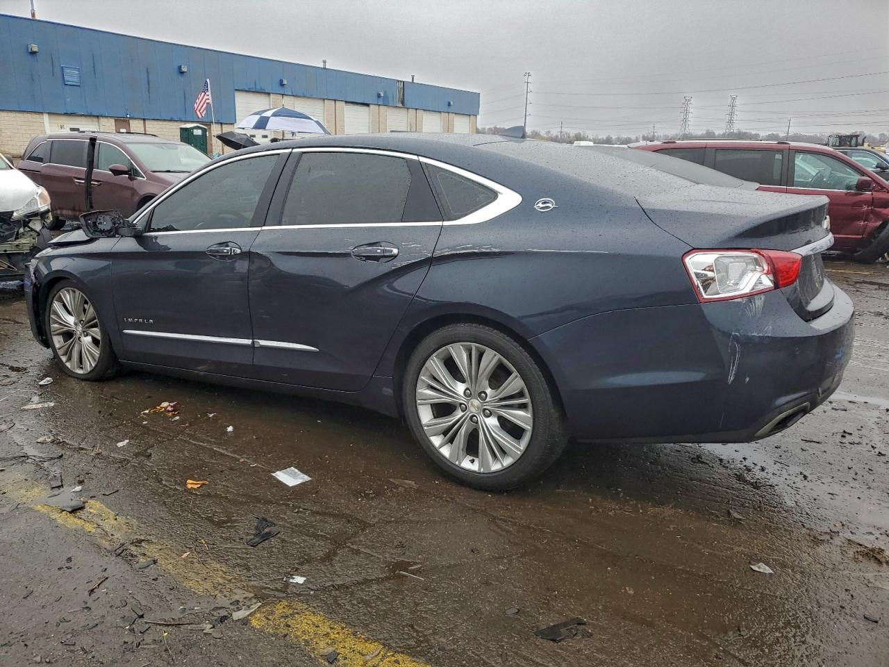 Chevrolet Impala Ltz Image 2