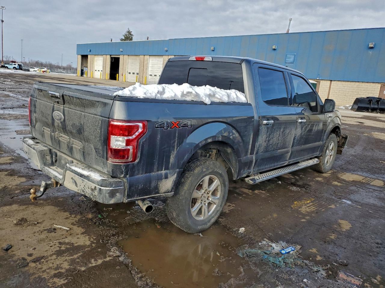 Ford F-150 Supercrew Image 6