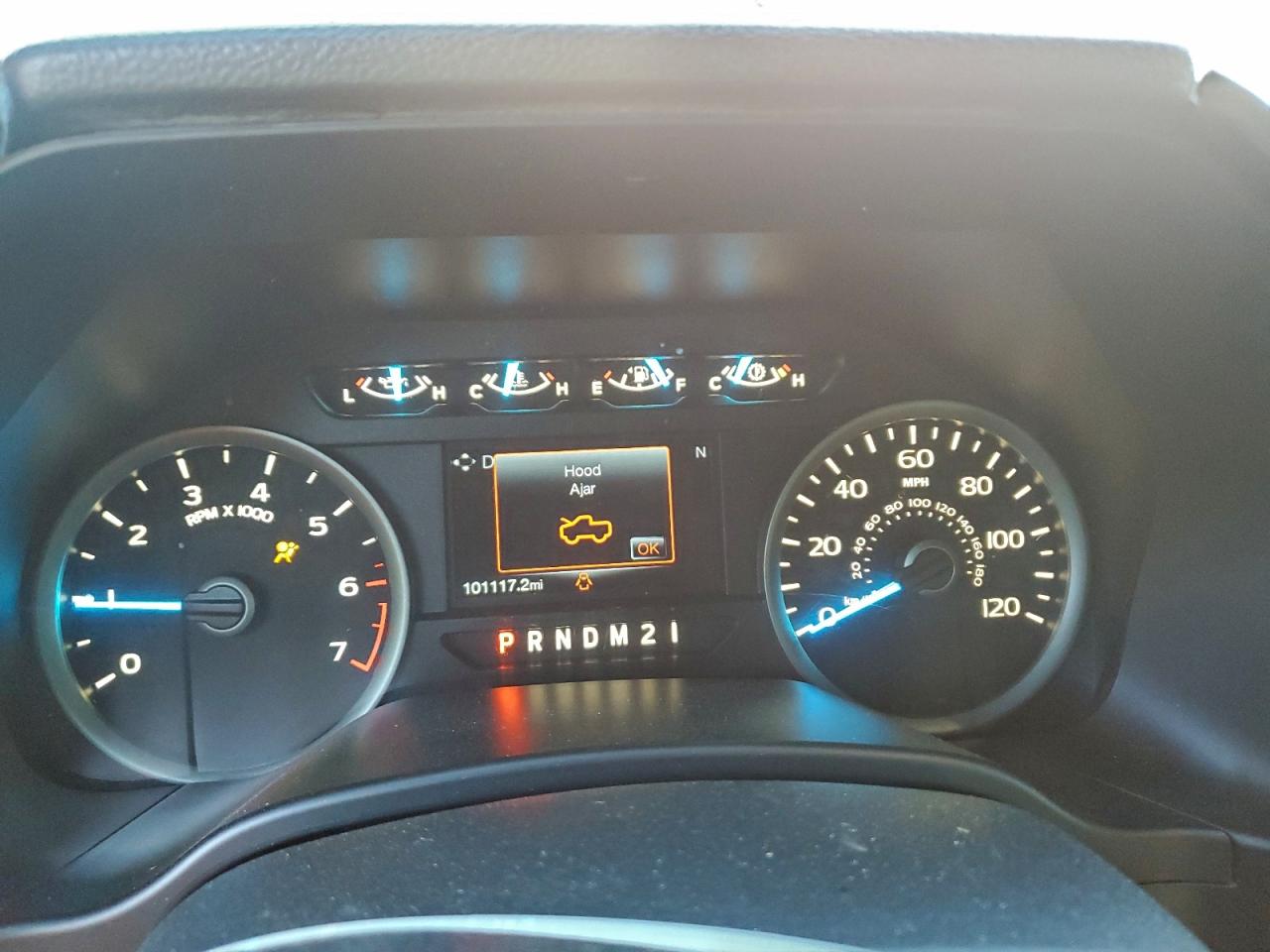 Ford F-150 Supercrew Image 2