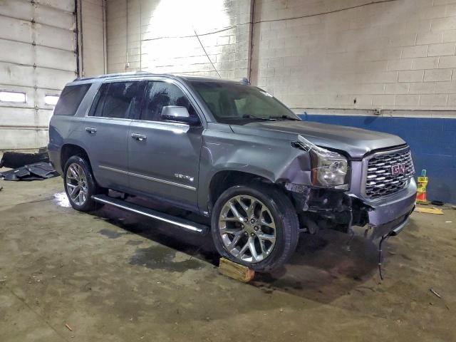 GMC Yukon Denali Image 5