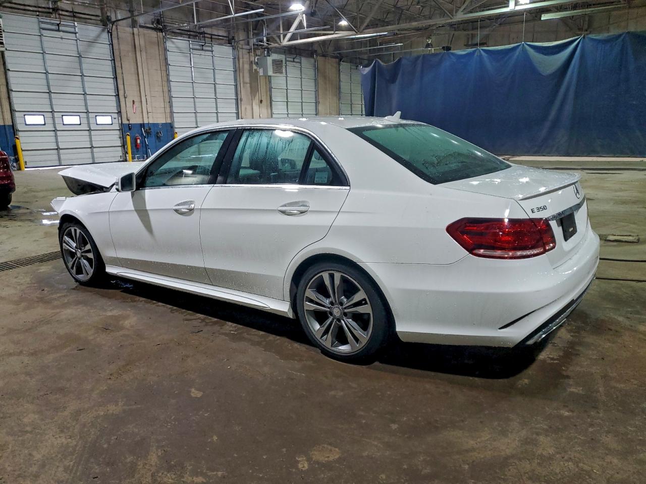 Mercedes-Benz E-Class 350 4matic Image 3