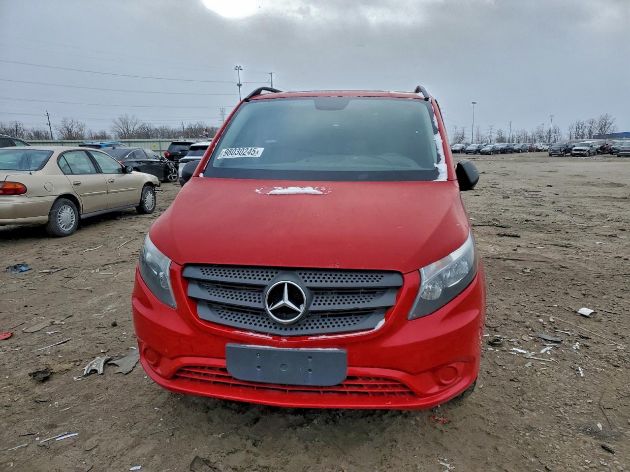Mercedes-Benz Metris Image 13