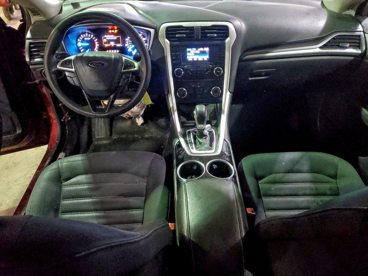 Ford Fusion Se Image 6