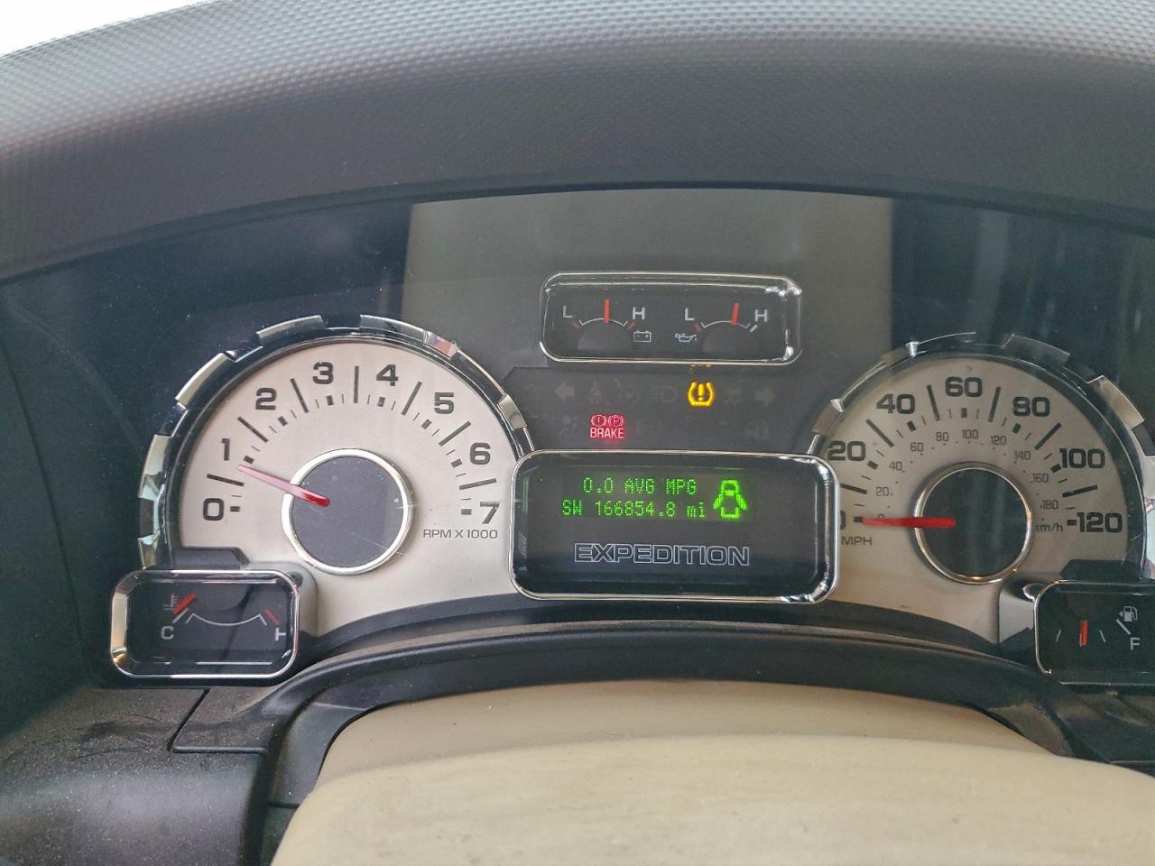 Ford Expedition Xlt Image 2