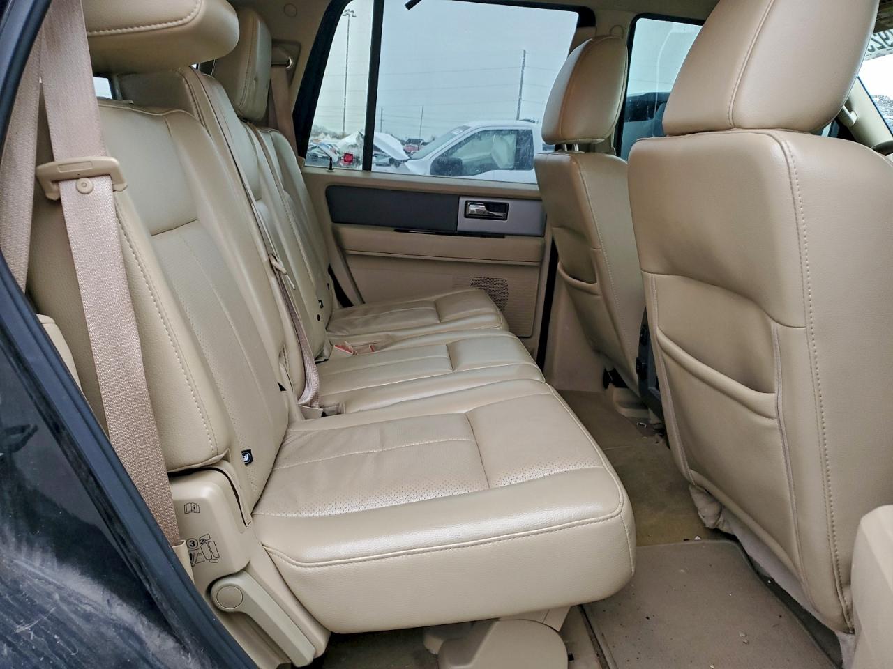 Ford Expedition Xlt Image 12