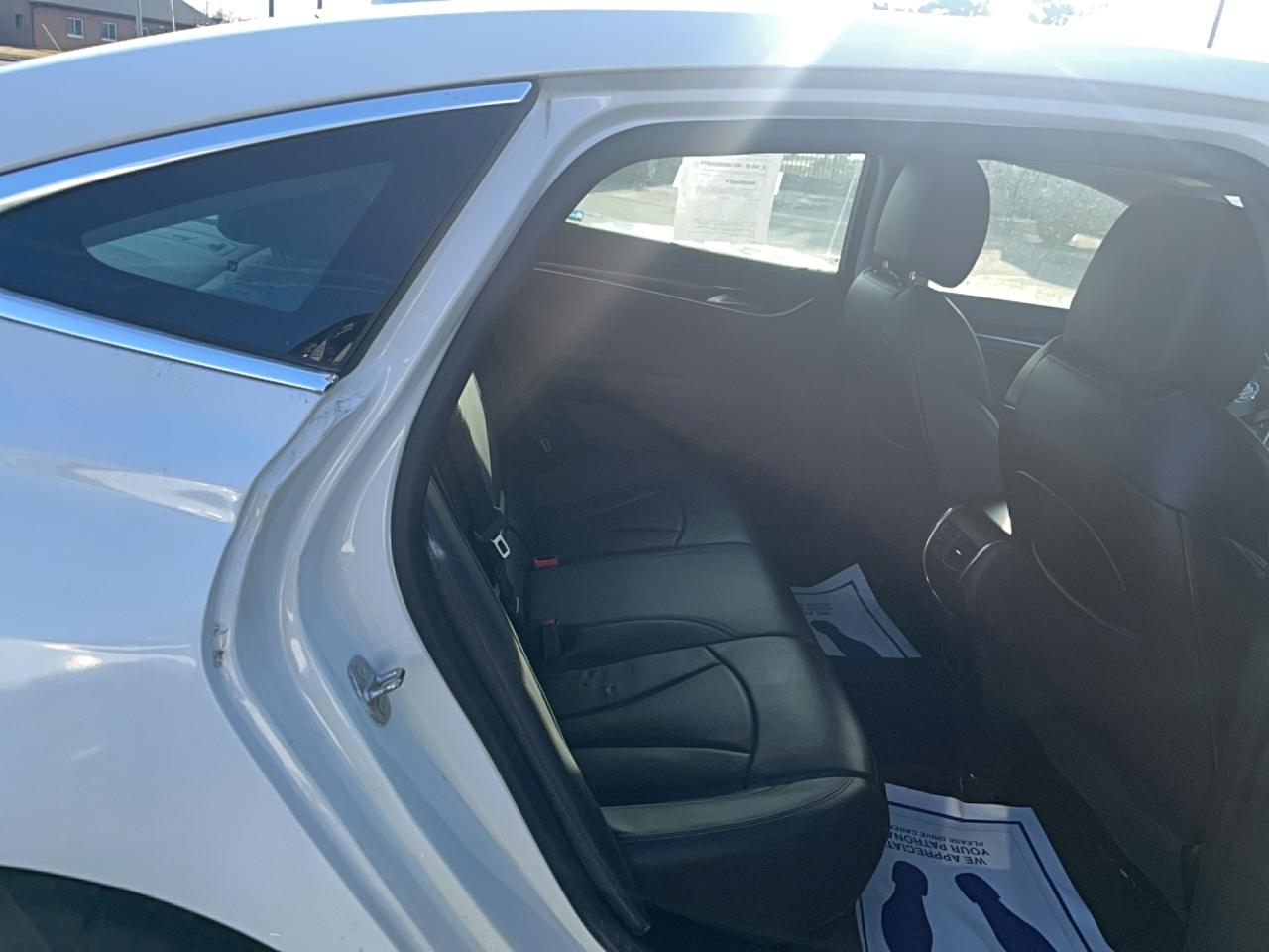 Buick LaCrosse Essence Image 6