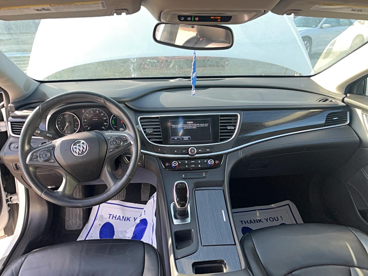 Buick LaCrosse Essence Image 9