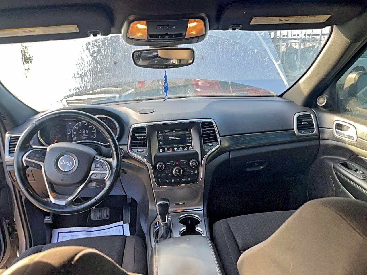 Jeep Grand Cherokee Laredo Image 5