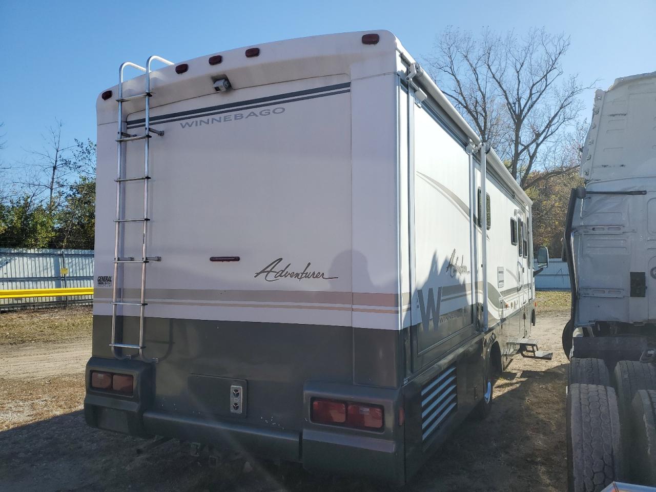 Winnebago Adventurer Super Duty Stripped Chassis Image 6