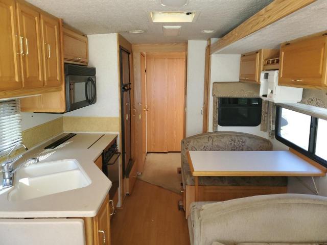 Winnebago Adventurer Super Duty Stripped Chassis Image 5