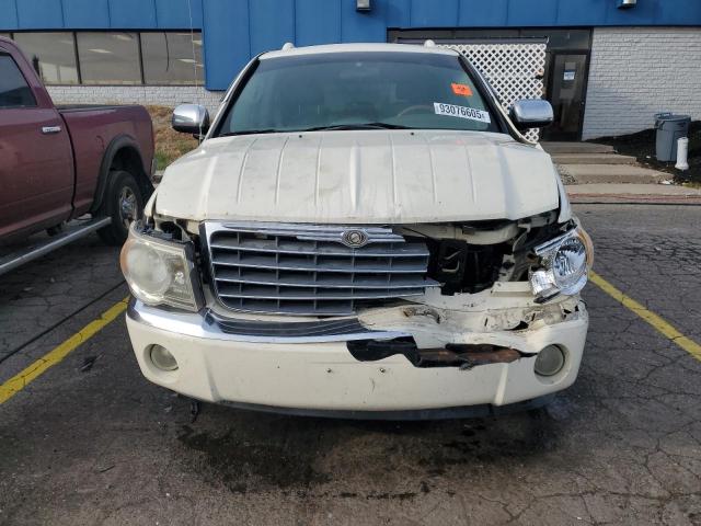 Chrysler Aspen Limited Image 4