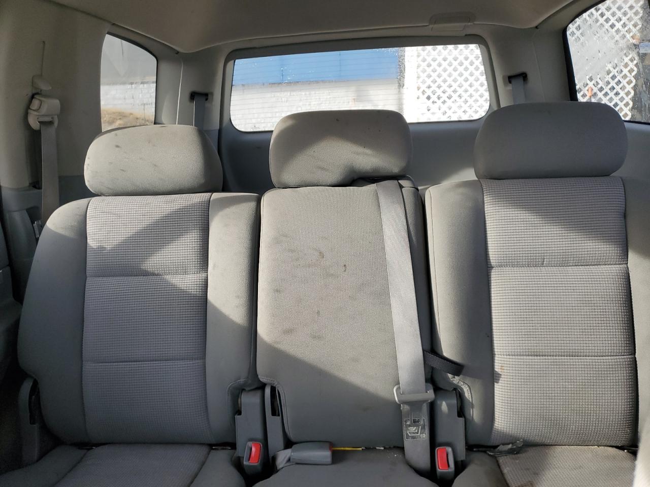 Chrysler Aspen Limited Image 13