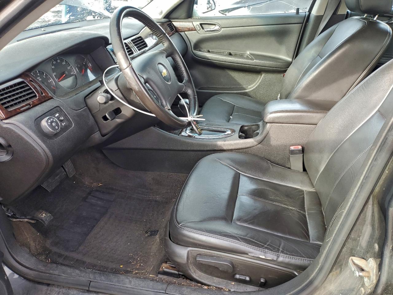 Chevrolet Impala Ltz Image 3