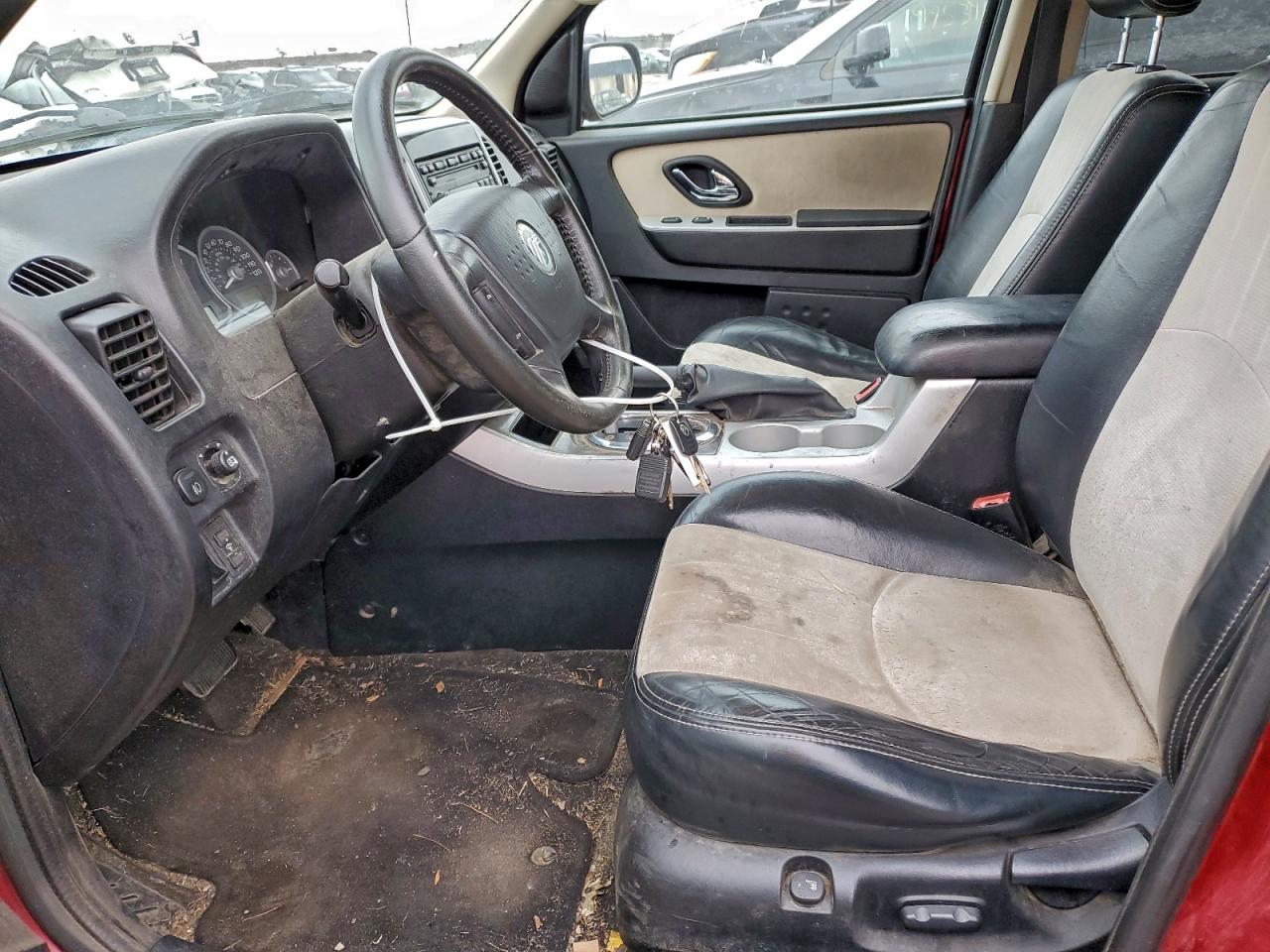 Mercury Mariner Image 6