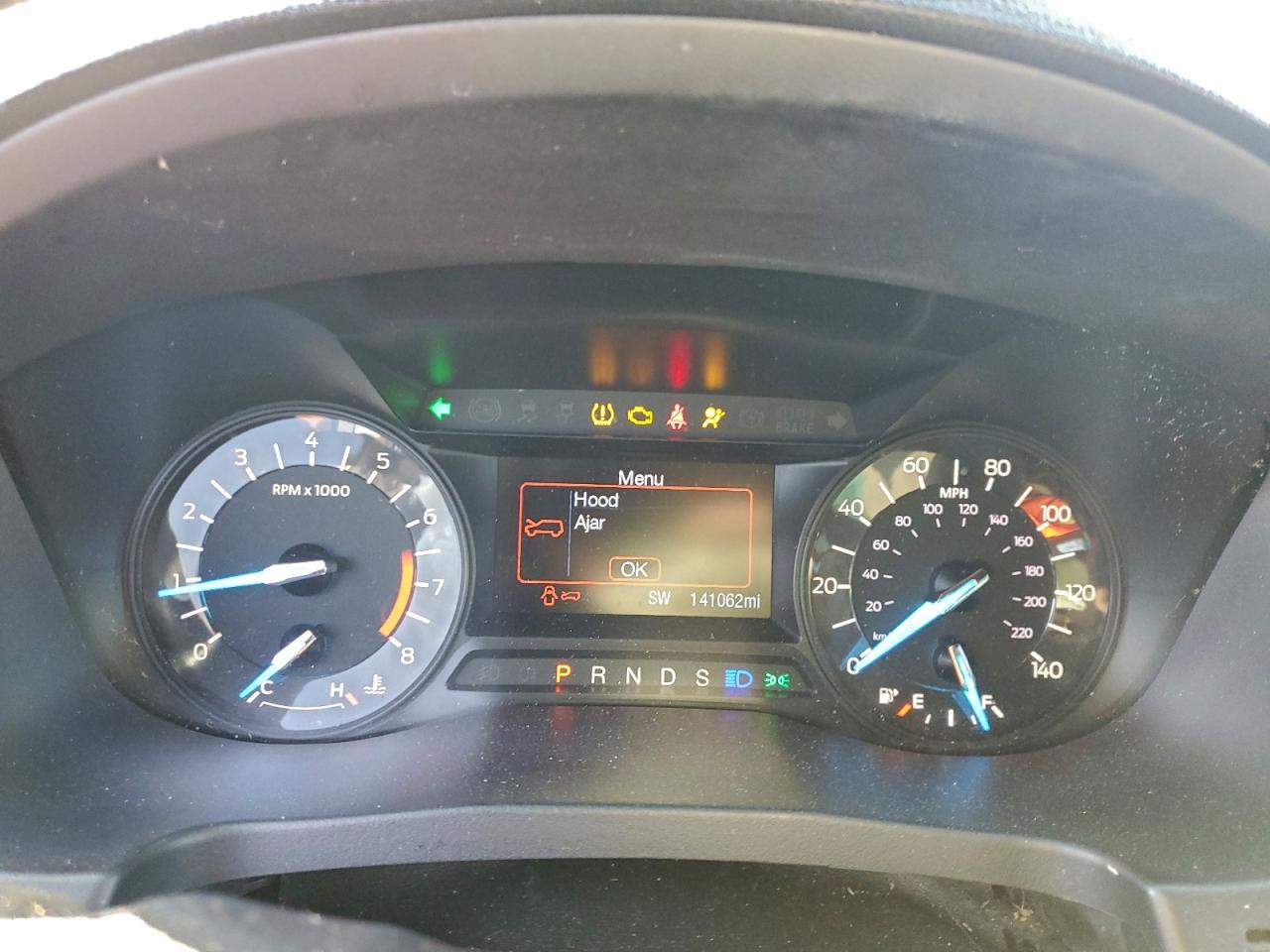 Ford Explorer Xlt Image 8