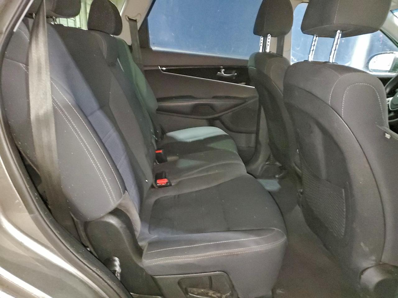 Kia Sorento Lx Image 13