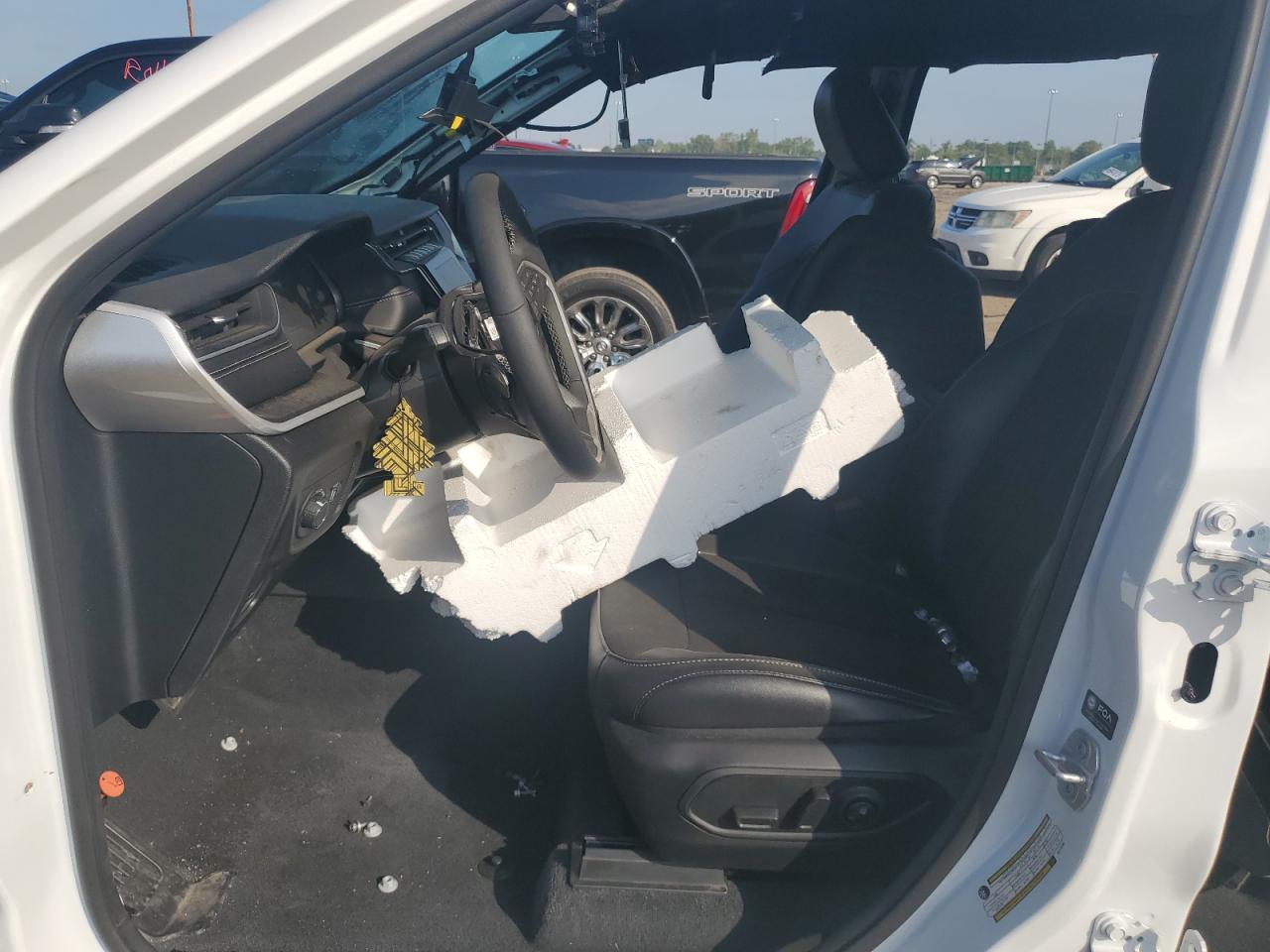 Jeep Grand Cherokee Laredo Image 5