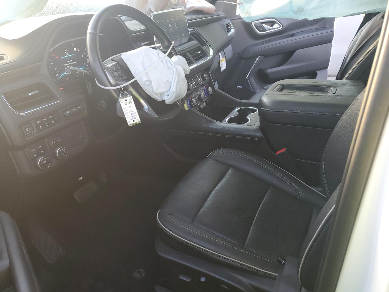 Chevrolet Tahoe K1500 Premier Image 5