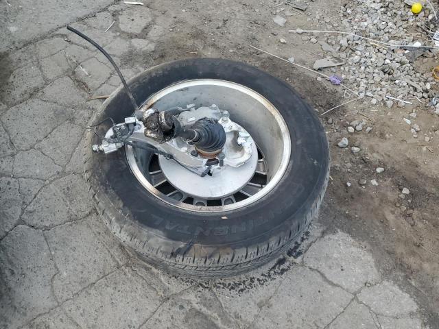 Chevrolet Tahoe K1500 Premier Image 2