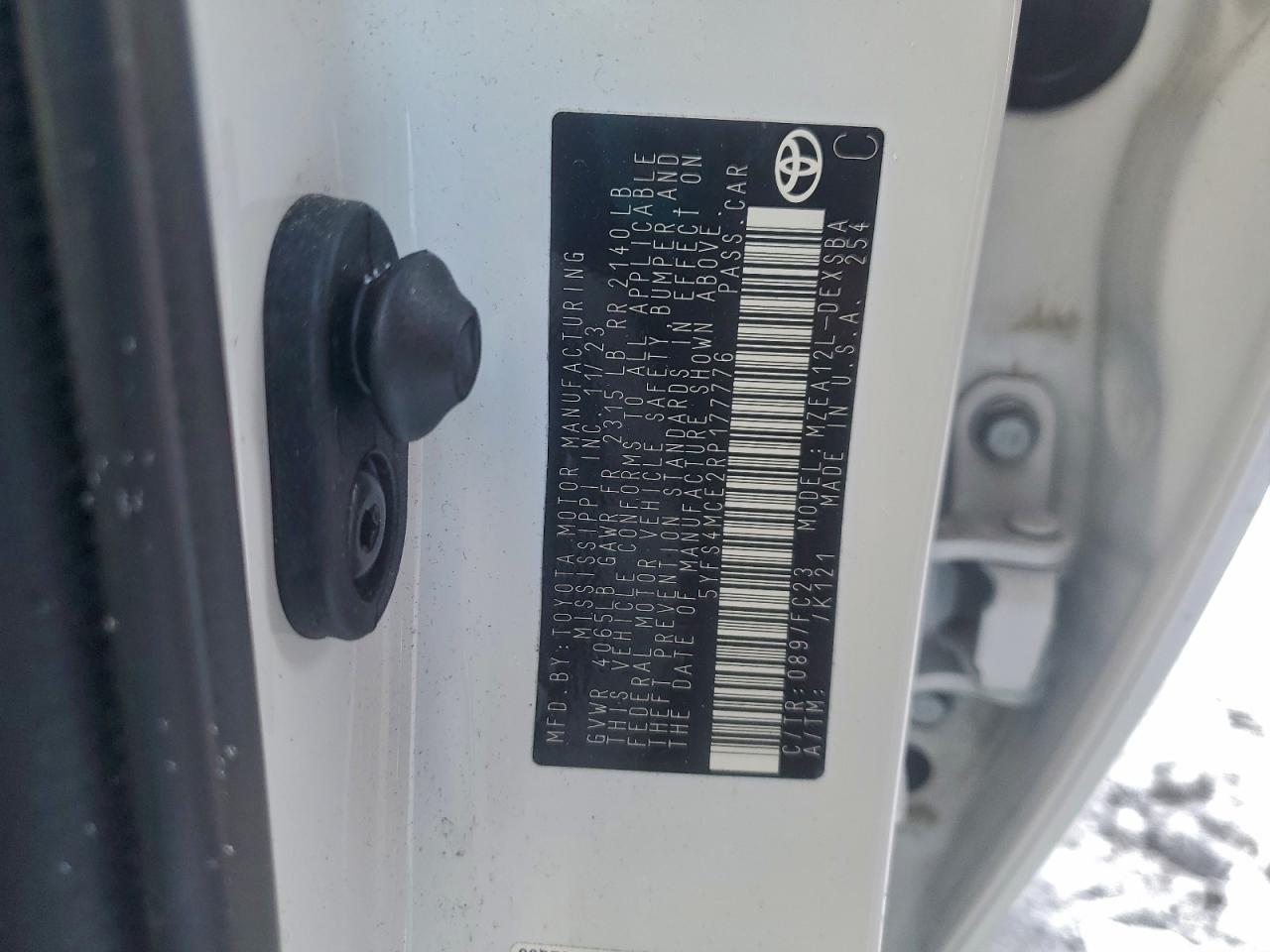 Toyota Corolla Se Image 10